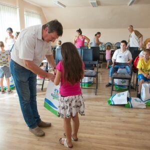 Iskolakezdési adománydoboz 011