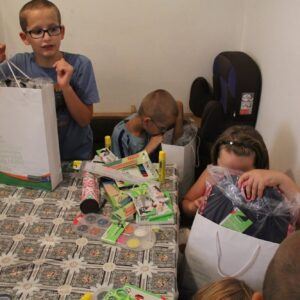 Iskolakezdési adománydoboz 012