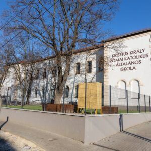 Krisztus Király Római Katolikus Általános Iskola 015