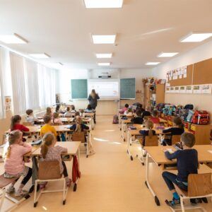 Krisztus Király Római Katolikus Általános Iskola 018