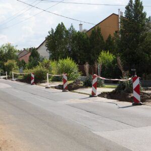 Városi utak felújítása 010