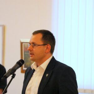 Dunakeszi nyári tárlat megszervezése (évente) 015