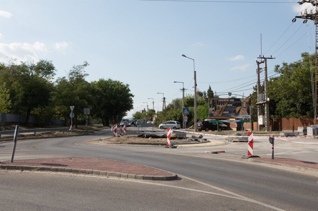 Új körforgalmak kialakítása 006