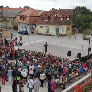 Főtér felújítása 012