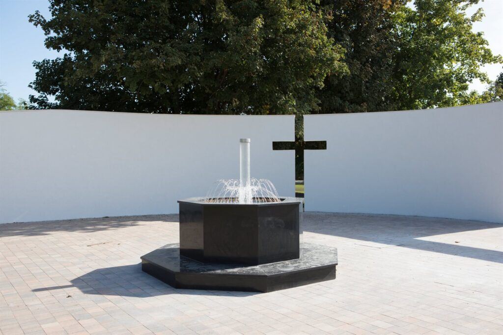 Dunakeszi temetőben szóróparcella kialakítása 003