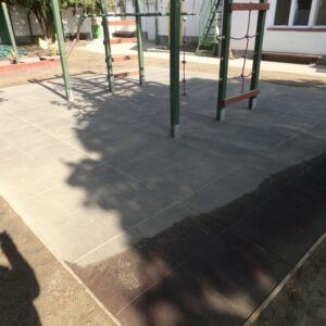 János utcai (most: SNI) óvoda udvarfelújítás 003