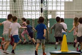 Fazekas Mihály Általános Iskola tornaterme 001