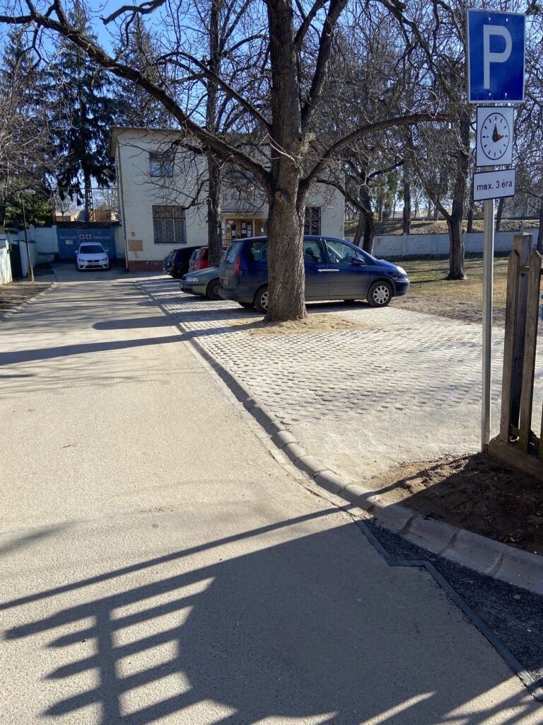 Kandó parkoló kész